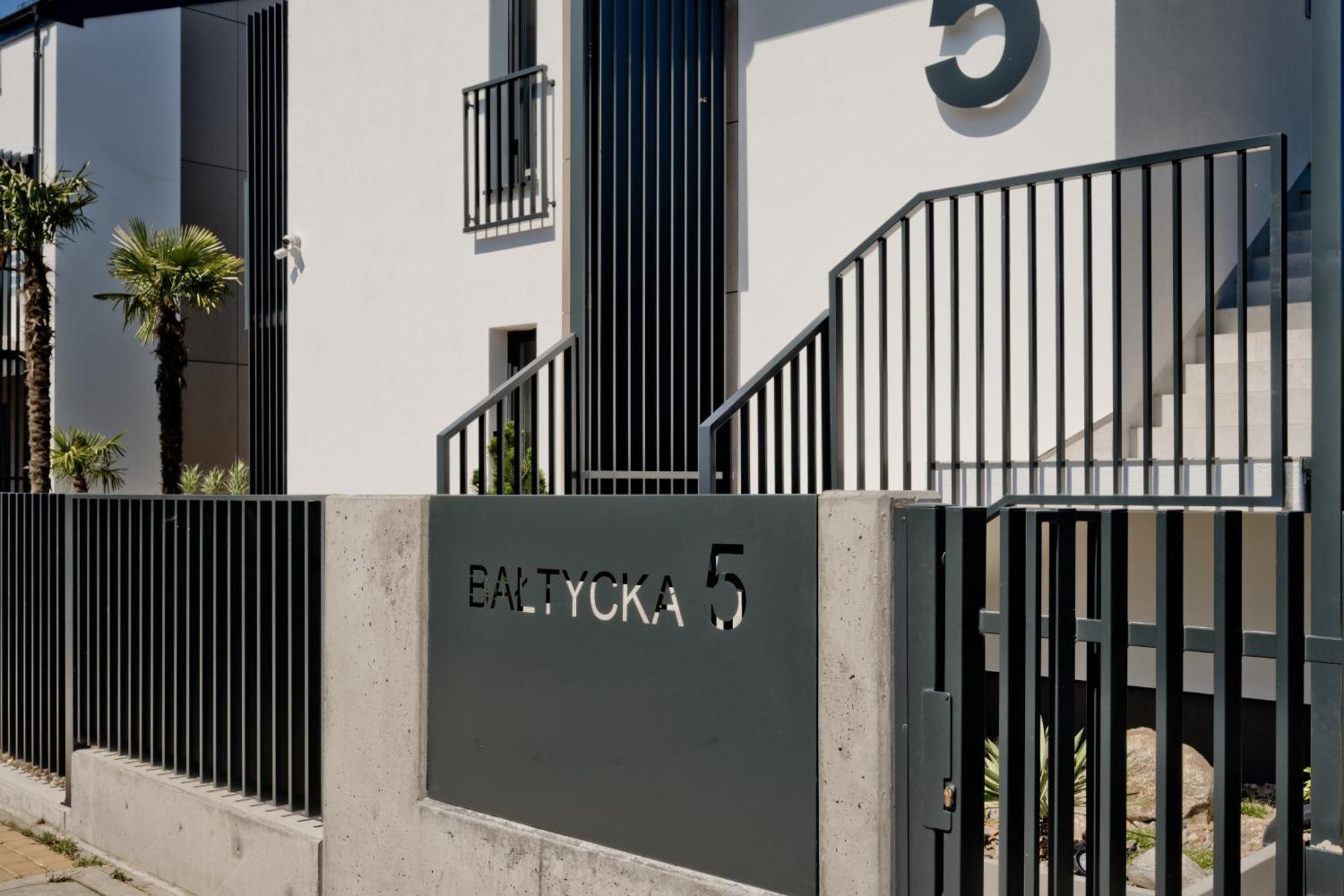 Apartamenty Wyspa Blueapart Ястарня Екстериор снимка